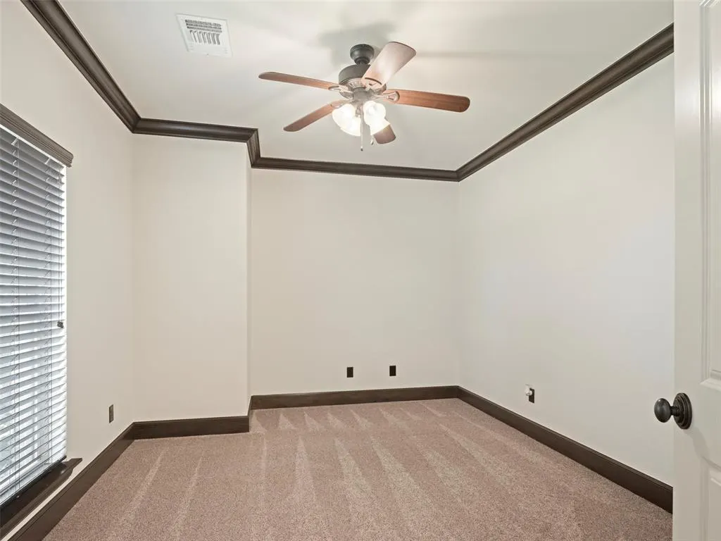 Photo 4 — 4300 SW 128th Court, Oklahoma City, OK 73173