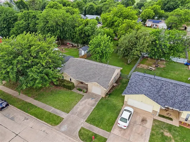 Photo 5 — 234 Orr Drive, Norman, OK 73071
