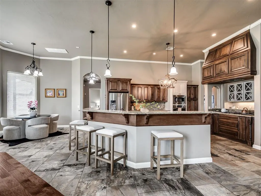 Photo 4 — 600 NW 153rd Street, Edmond, OK 73013