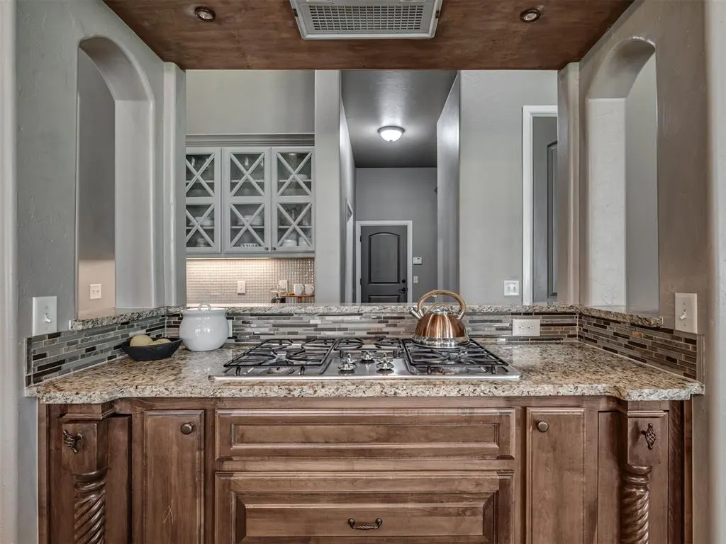 Photo 8 — 600 NW 153rd Street, Edmond, OK 73013