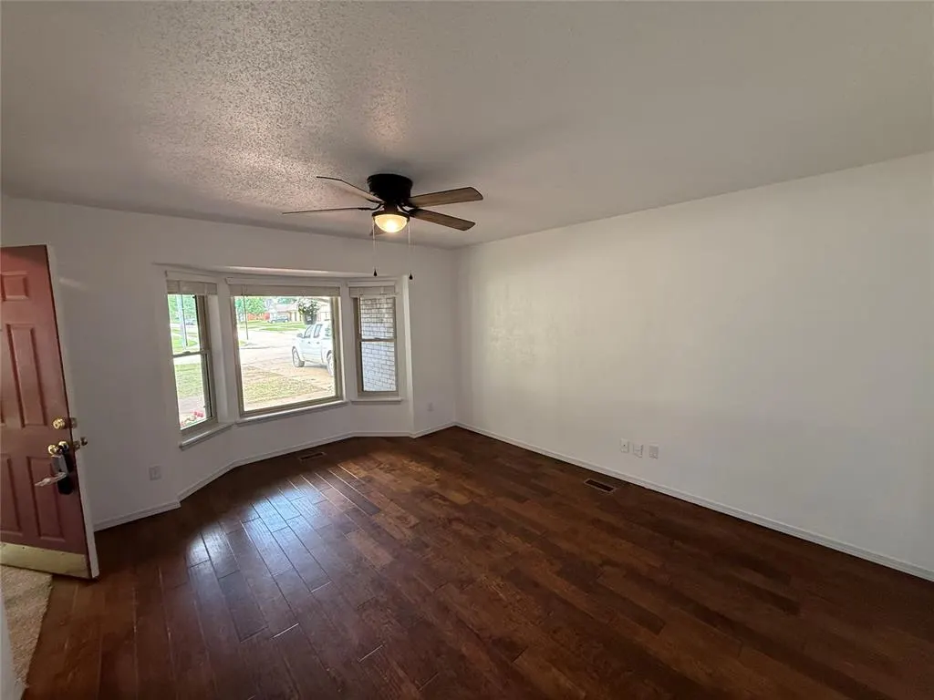 Photo 6 — 801 Nancy Lynn Terrace, Norman, OK 73069