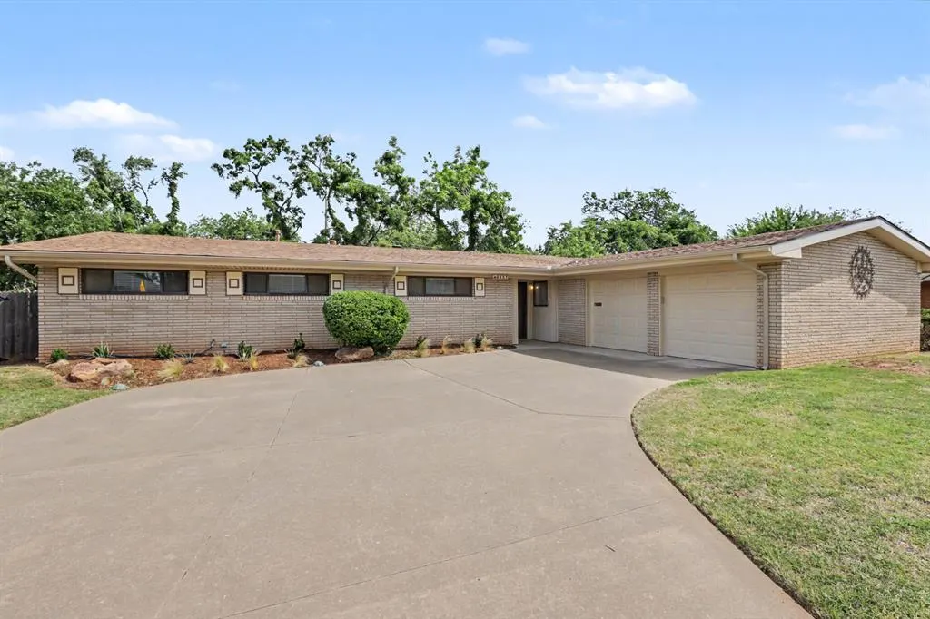Front exterior — 2421 NW 59th Street, Oklahoma City, OK 73112