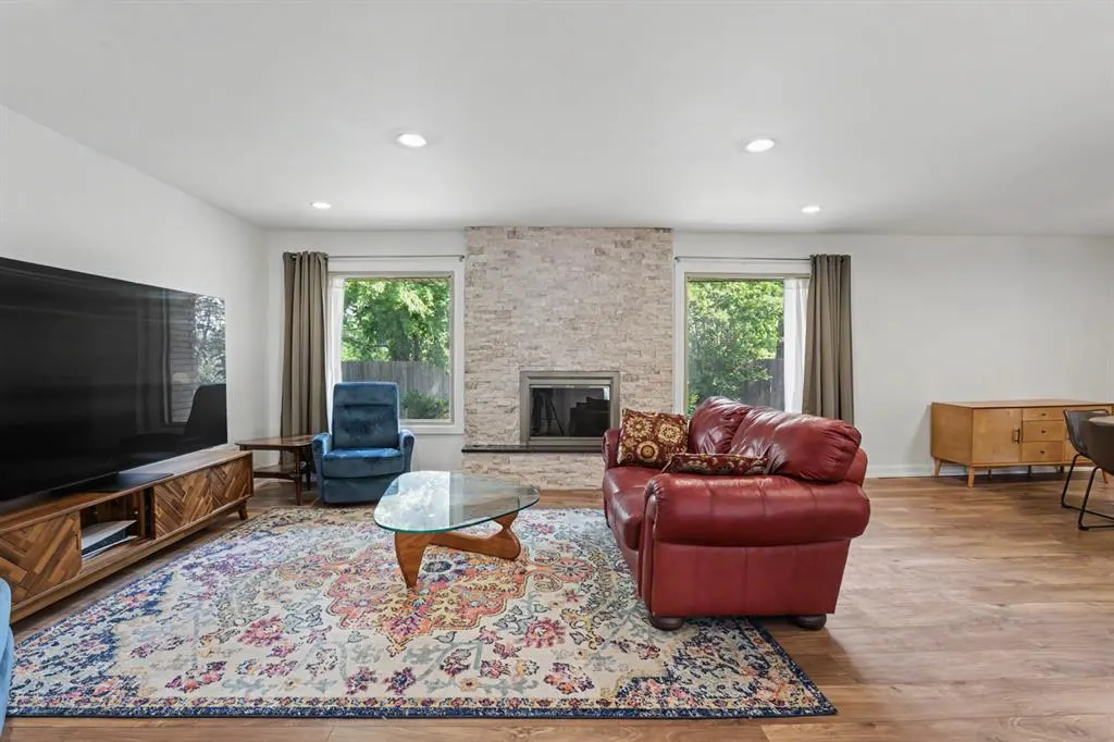 Photo 5 — 2421 NW 59th Street, Oklahoma City, OK 73112