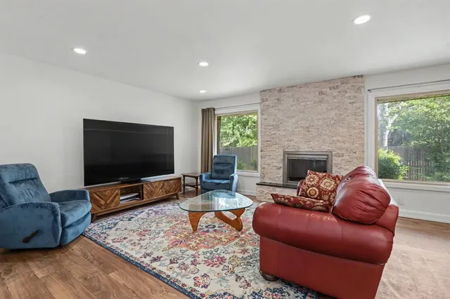 Photo 7 — 2421 NW 59th Street, Oklahoma City, OK 73112