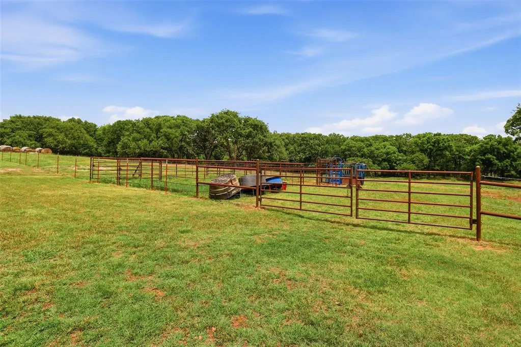 Photo 34 — 338360 E 940 Road, Wellston, OK 74881