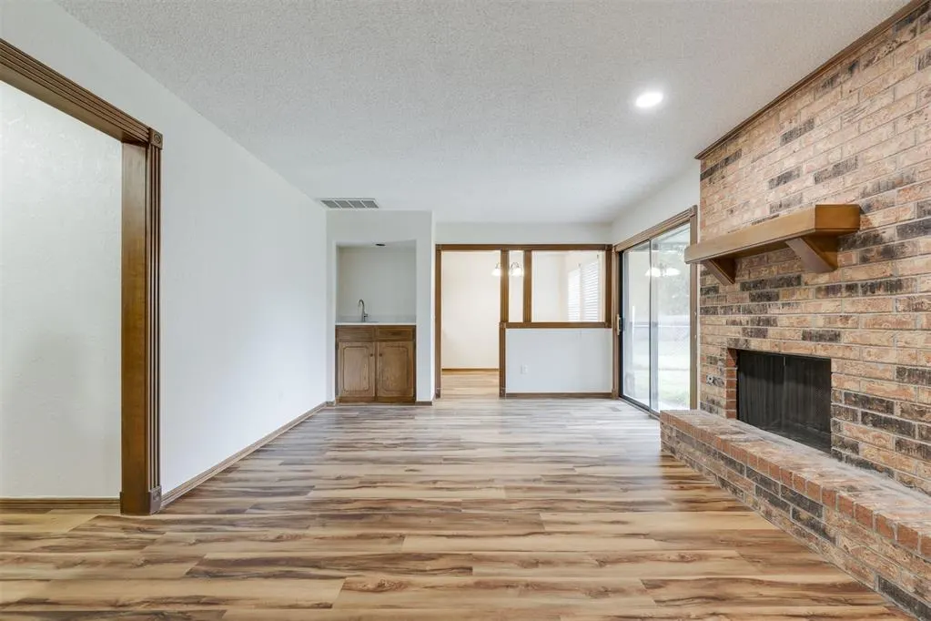 Photo 6 — 733 Mallard Avenue, Edmond, OK 73003