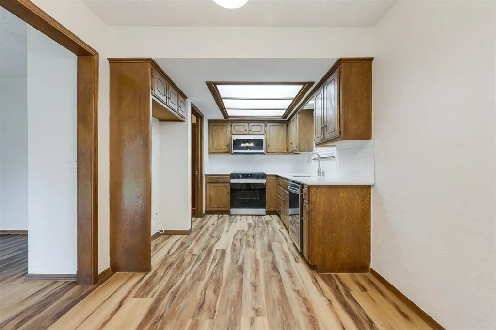 Photo 10 — 733 Mallard Avenue, Edmond, OK 73003