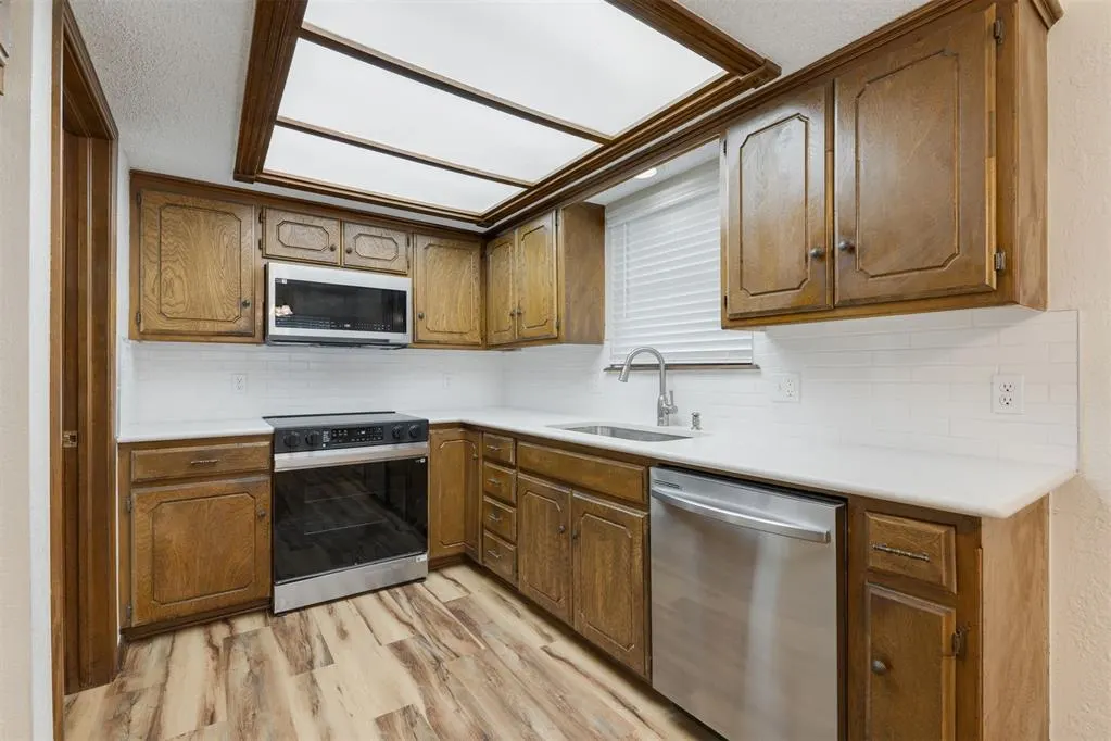 Photo 12 — 733 Mallard Avenue, Edmond, OK 73003