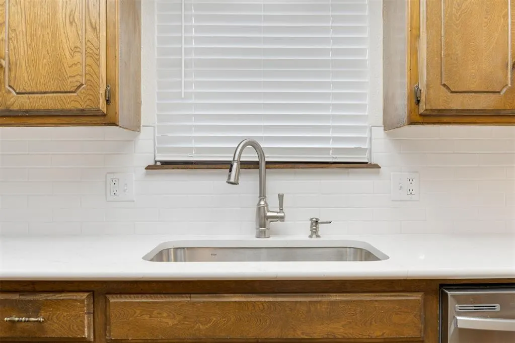 Photo 15 — 733 Mallard Avenue, Edmond, OK 73003