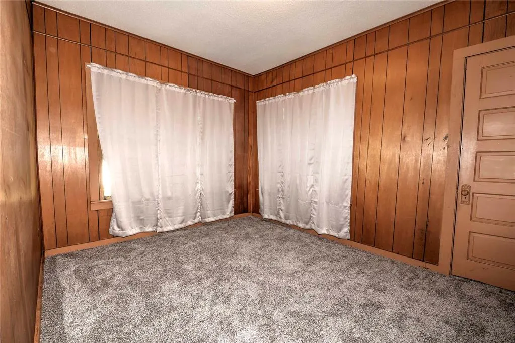 Photo 13 — 322 Hoffman Avenue, Sparks, OK 74869