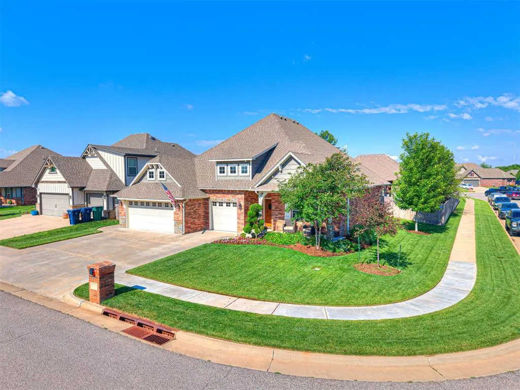 Photo 3 — 5501 Shiloh Drive, Oklahoma City, OK 73179