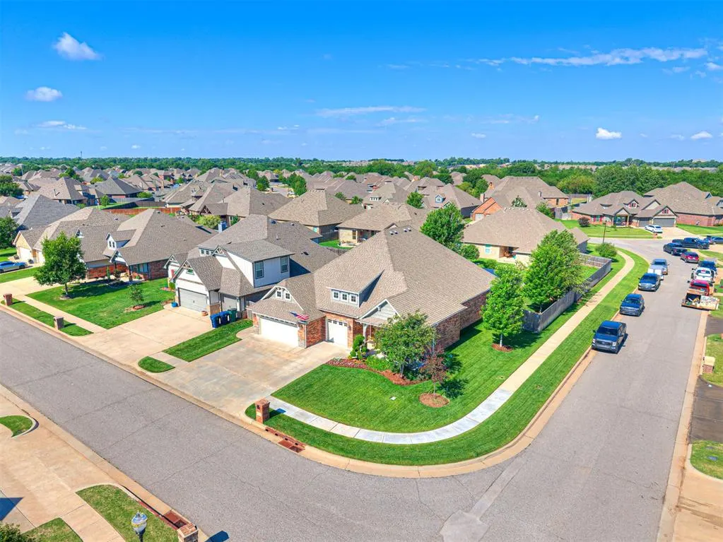 Photo 8 — 5501 Shiloh Drive, Oklahoma City, OK 73179