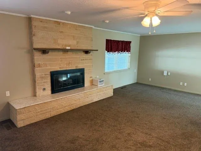 Photo 6 — 302 SW 10th Street, Lindsay, OK 73052