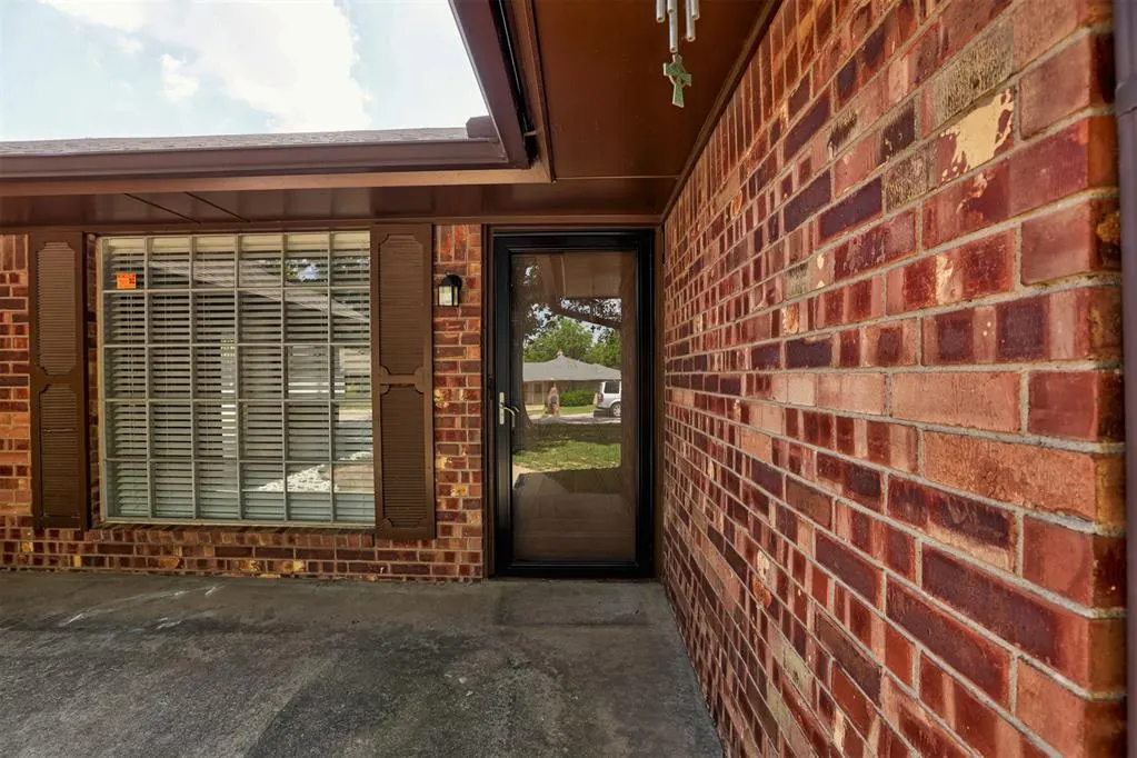 Photo 5 — 3108 N Glade Avenue, Bethany, OK 73008