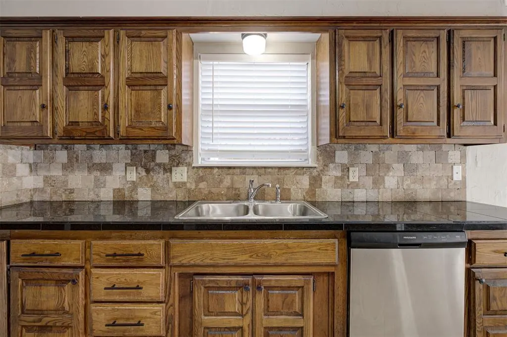 Photo 21 — 3108 N Glade Avenue, Bethany, OK 73008