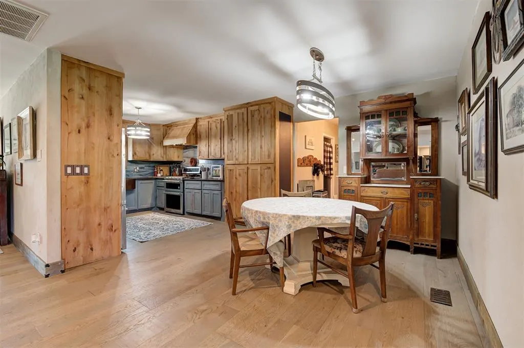 Photo 15 — 12801 Green Valley Drive, Oklahoma City, OK 73120