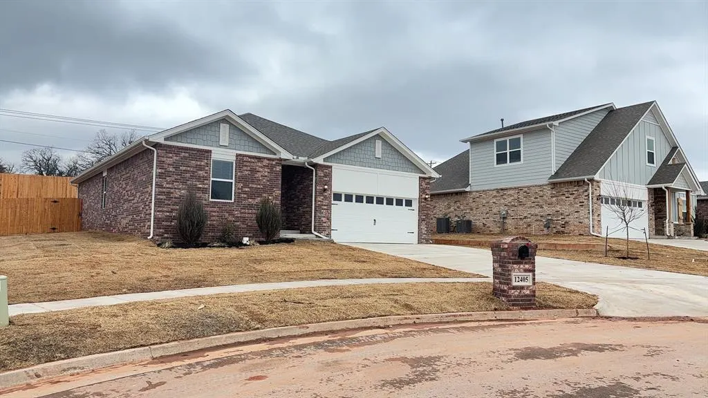 Photo 2 — 12405 Armstrong Drive, Oklahoma City, OK 73013