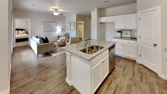 Photo 8 — 12405 Armstrong Drive, Oklahoma City, OK 73013