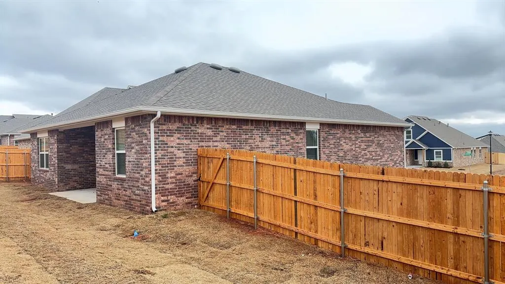 Photo 12 — 12405 Armstrong Drive, Oklahoma City, OK 73013