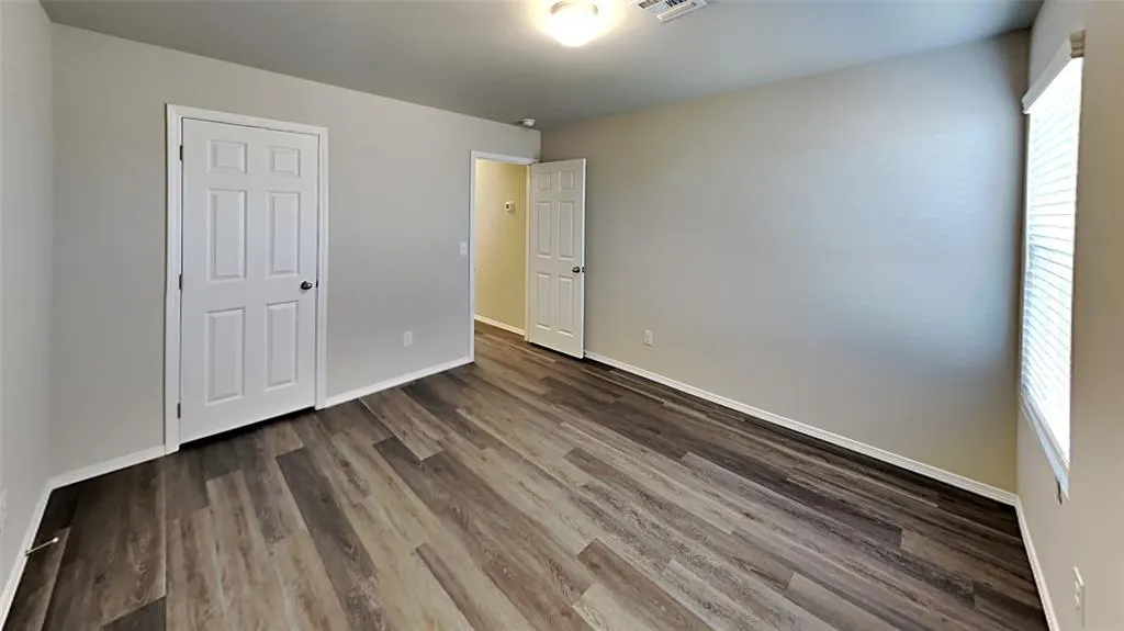 Photo 15 — 408 Fox Burrow Lane, Newcastle, OK 73065