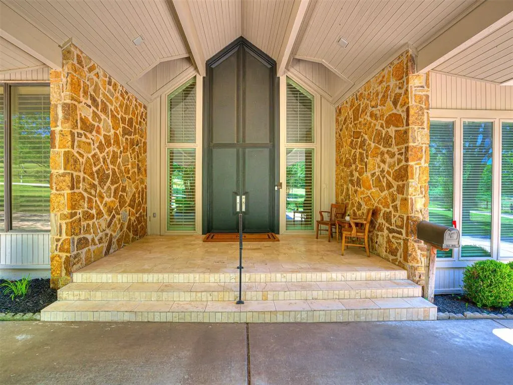 Photo 7 — 1530 S Broadway Avenue, Ada, OK 74820