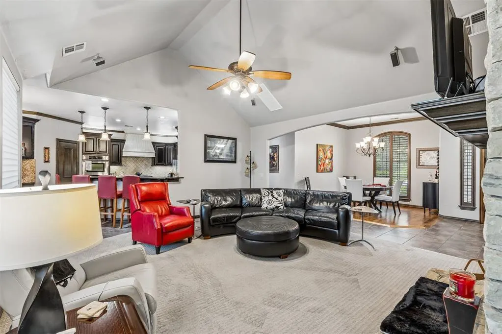 Photo 12 — 2901 Alyssum Court, Edmond, OK 73034