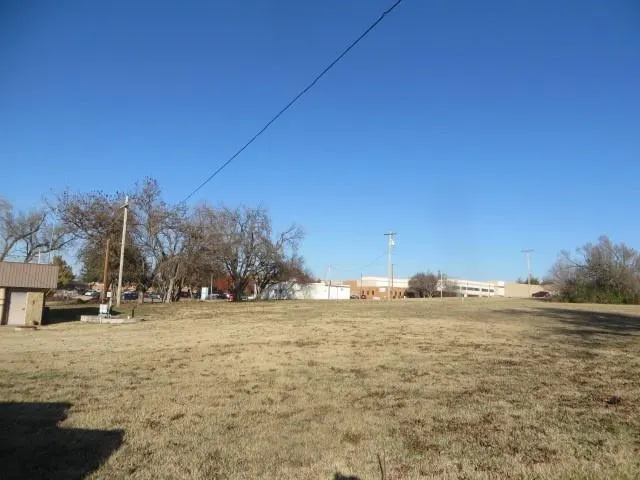 Photo 7 — 000 W Iowa Avenue, Chickasha, OK 73018