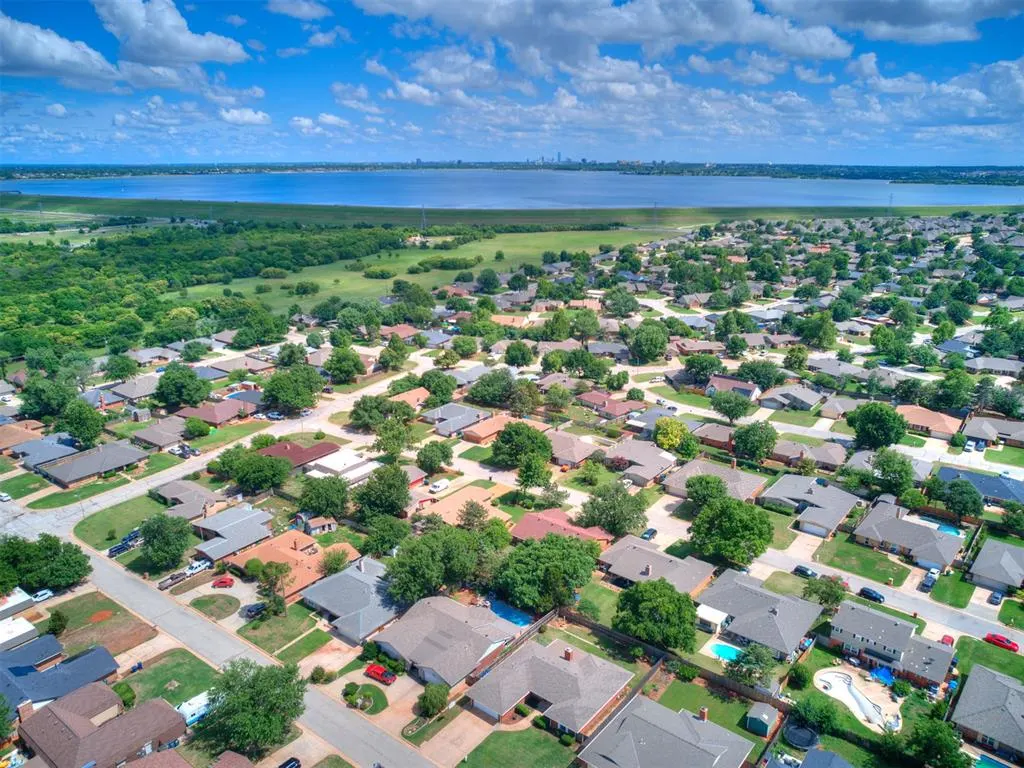 Photo 4 — 5320 NW 115th Street, Oklahoma City, OK 73162
