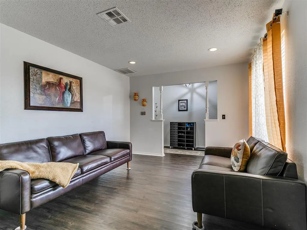 Photo 6 — 5320 NW 115th Street, Oklahoma City, OK 73162