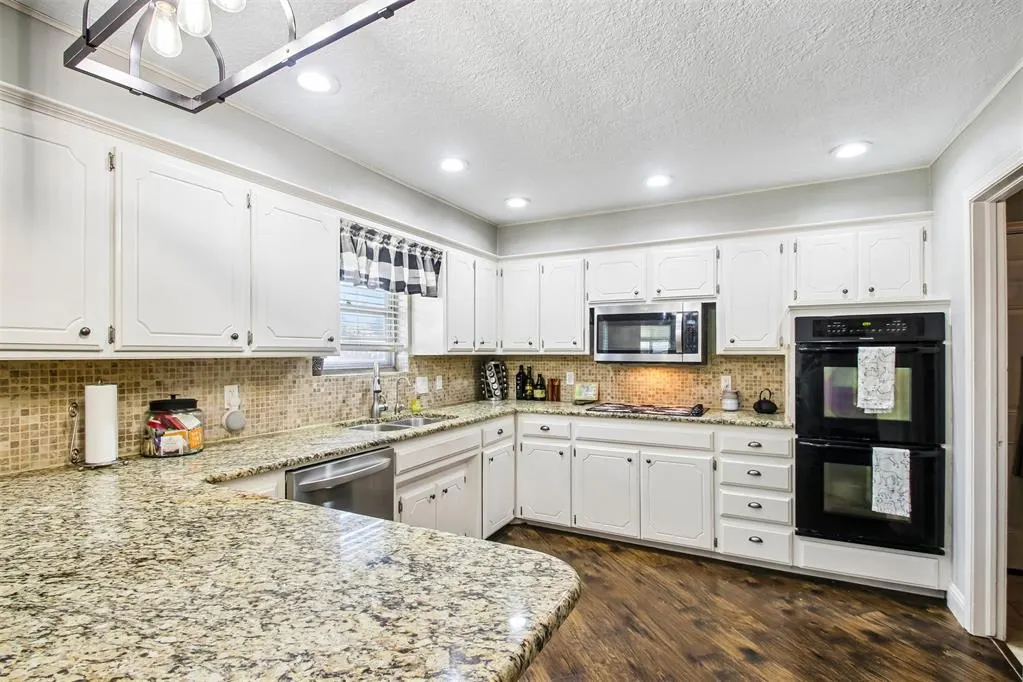 Photo 19 — 11801 Bevenshire Road, Oklahoma City, OK 73162
