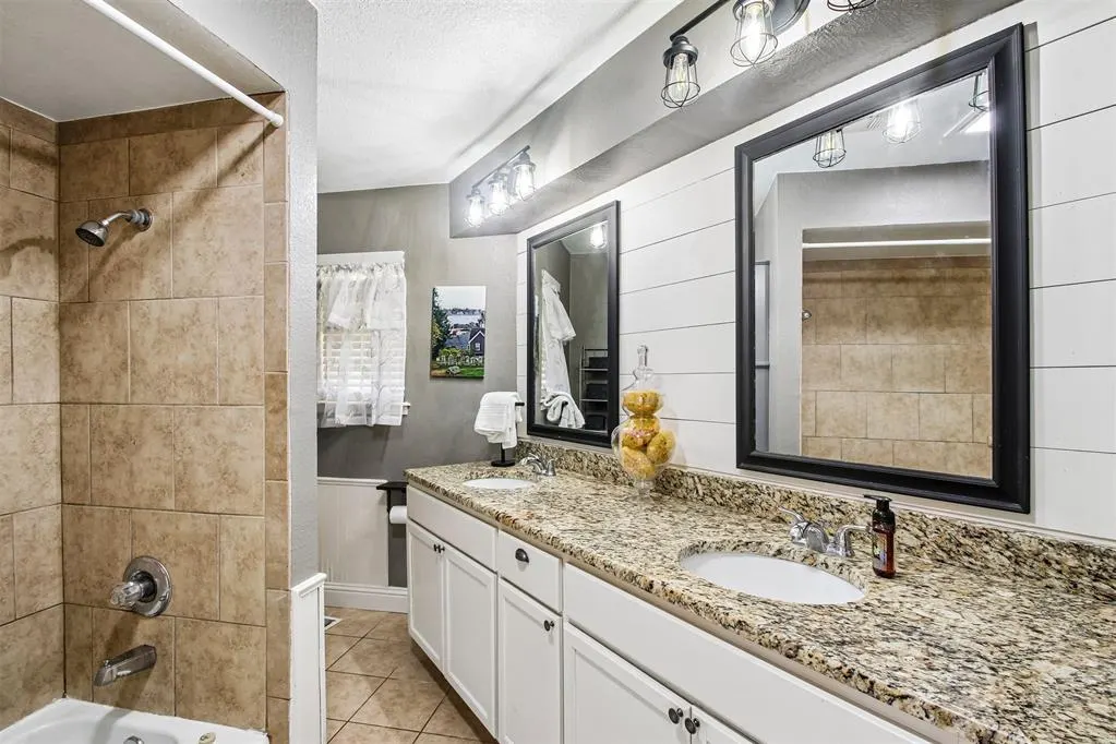 Photo 25 — 11801 Bevenshire Road, Oklahoma City, OK 73162