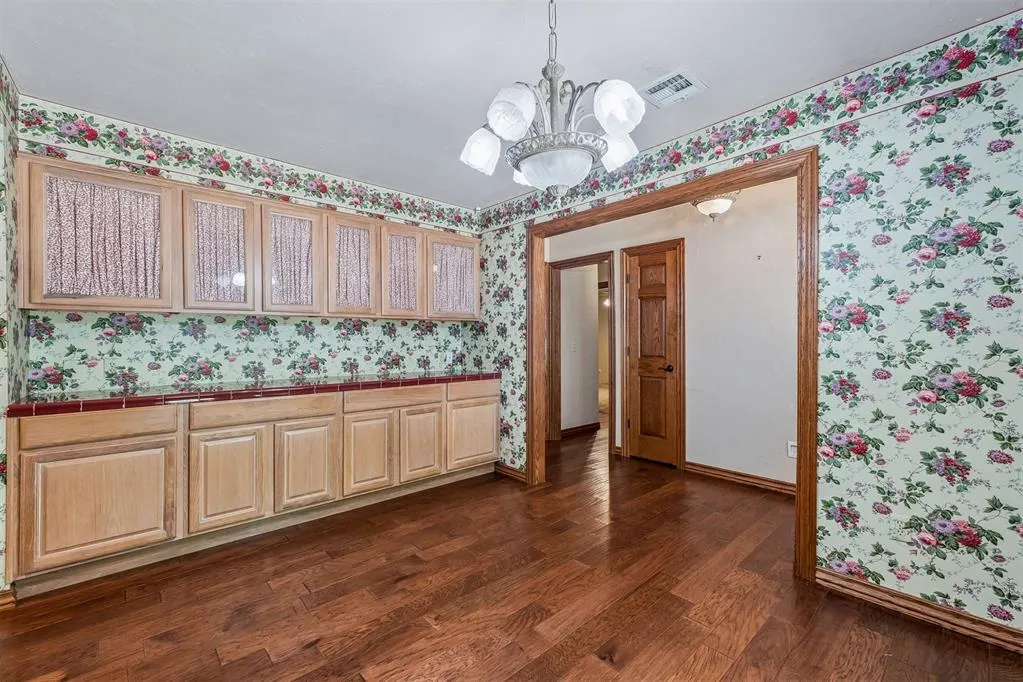 Photo 13 — 1629 Exeter Court, Oklahoma City, OK 73159