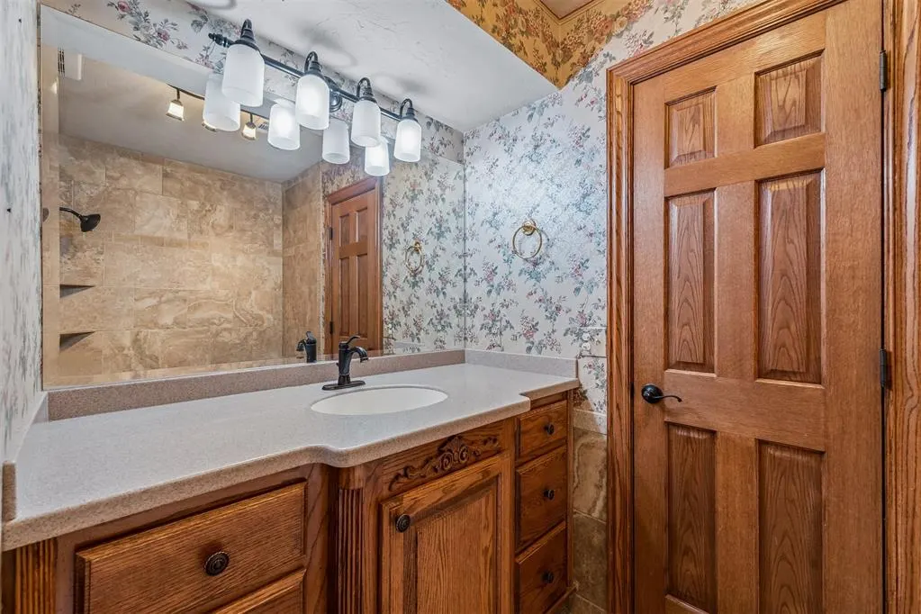 Photo 26 — 1629 Exeter Court, Oklahoma City, OK 73159