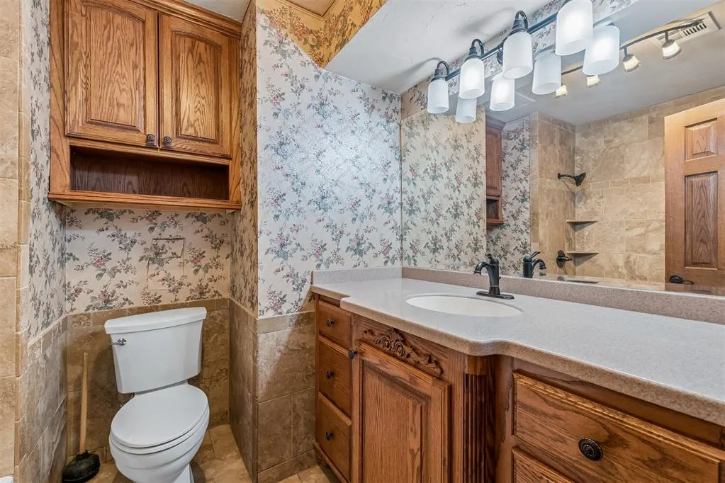 Photo 27 — 1629 Exeter Court, Oklahoma City, OK 73159