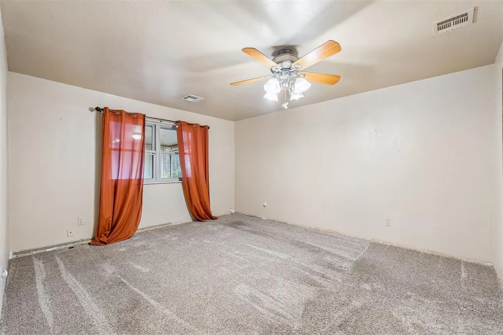 Photo 28 — 1629 Exeter Court, Oklahoma City, OK 73159