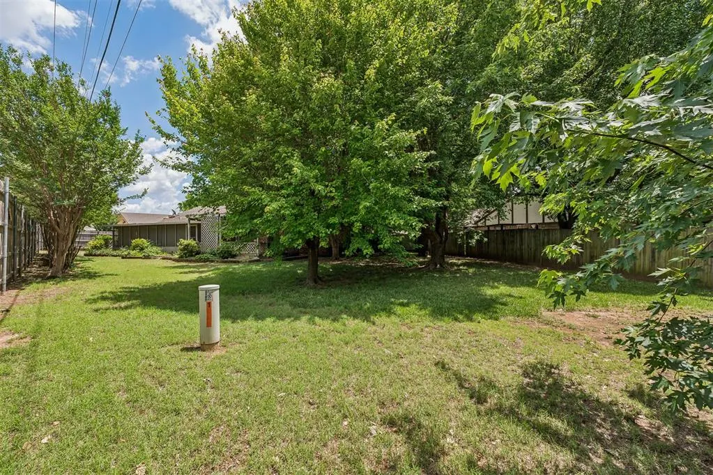 Photo 39 — 1629 Exeter Court, Oklahoma City, OK 73159