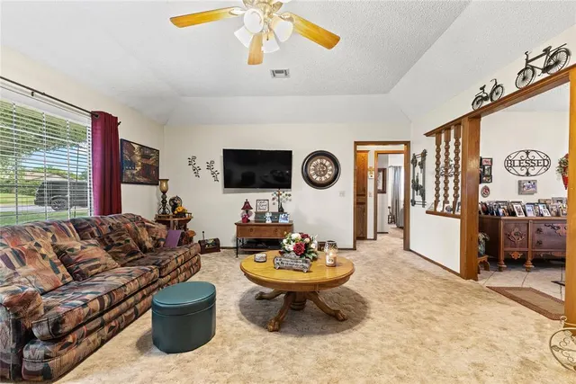 Photo 2 — 153 Jami Avenue, Weatherford, OK 73096