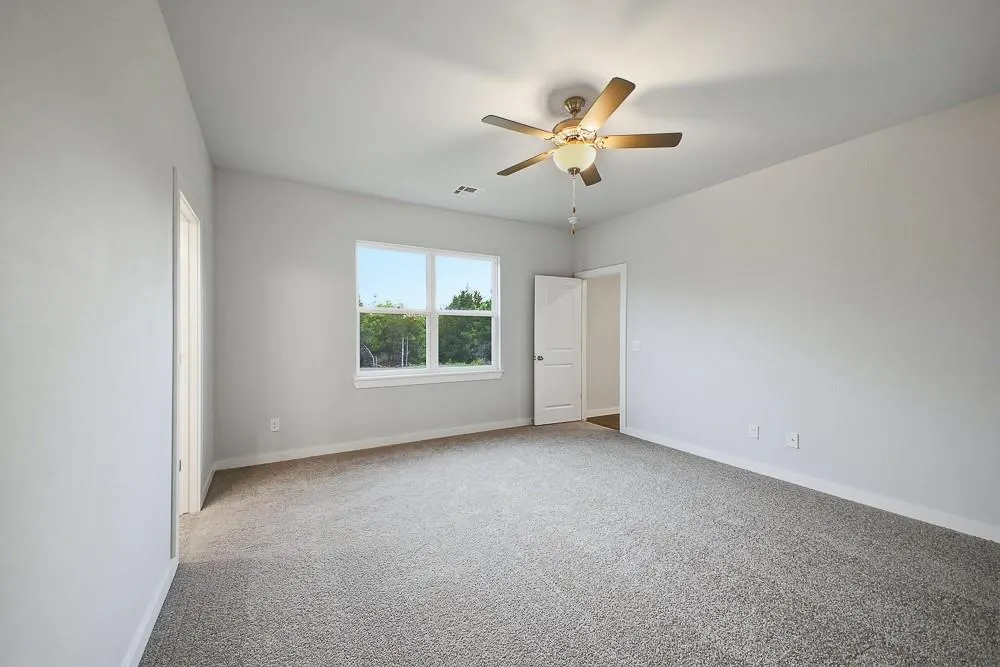 Photo 15 — 1725 Elm Circle, Tuttle, OK 73089