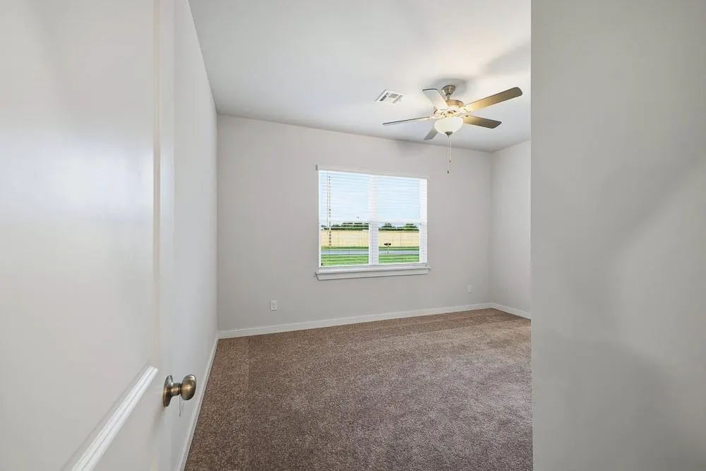 Photo 32 — 1725 Elm Circle, Tuttle, OK 73089