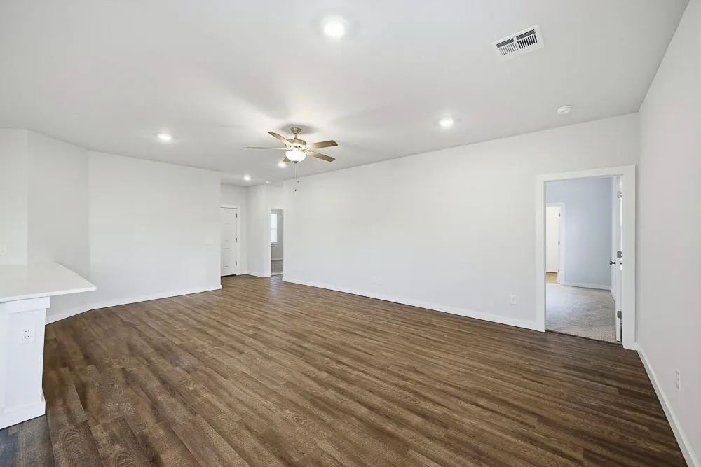 Photo 39 — 1725 Elm Circle, Tuttle, OK 73089