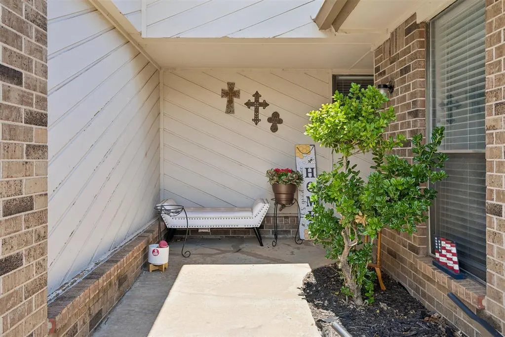 Photo 5 — 12202 N Windmill Road, Oklahoma City, OK 73162