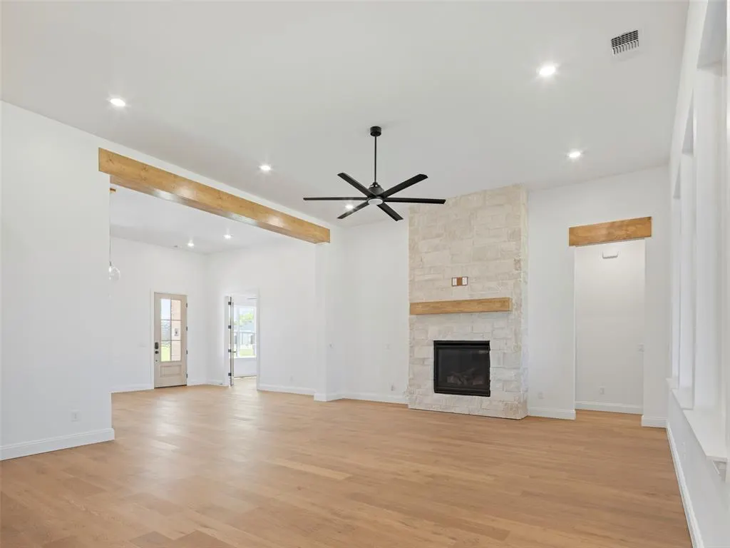 Photo 14 — 3004 Fortuna Drive, Norman, OK 73072