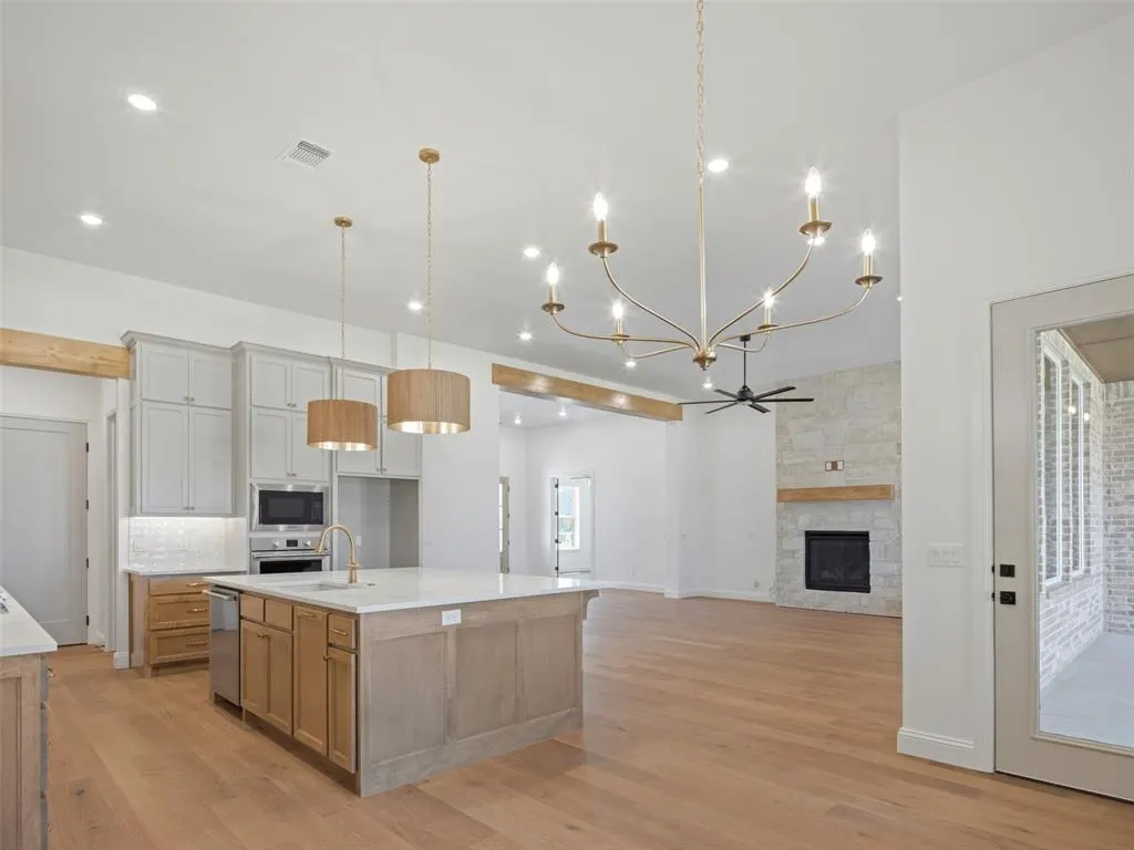 Photo 19 — 3004 Fortuna Drive, Norman, OK 73072