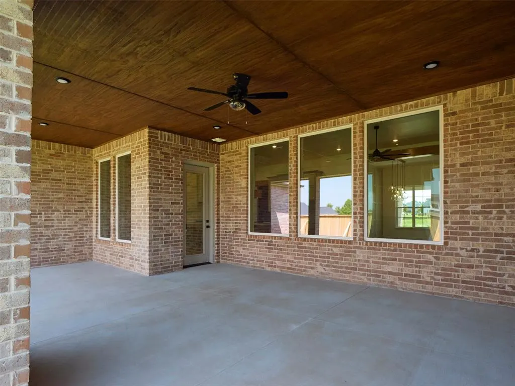 Photo 42 — 3004 Fortuna Drive, Norman, OK 73072