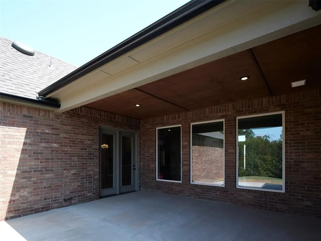 Photo 10 — 3310 Sunset Ridge Drive, Norman, OK 73071
