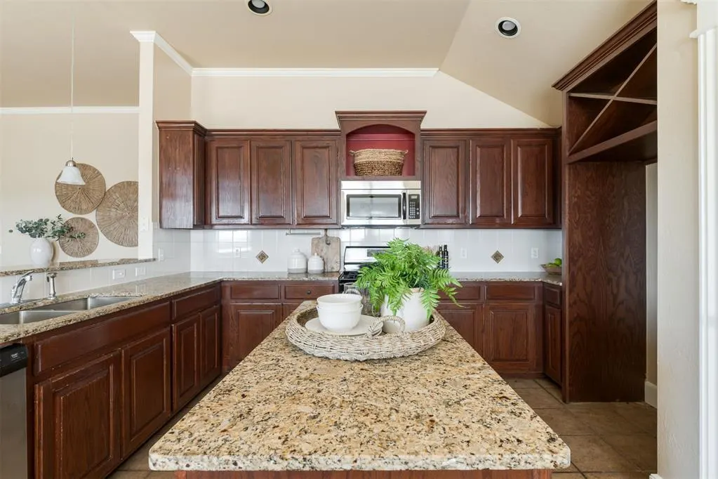 Photo 19 — 16428 Village Common Drive, Edmond, OK 73013