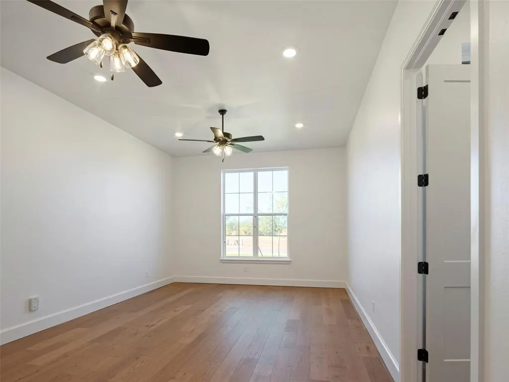 Photo 8 — 1808 Maplewood Lane, Norman, OK 73071