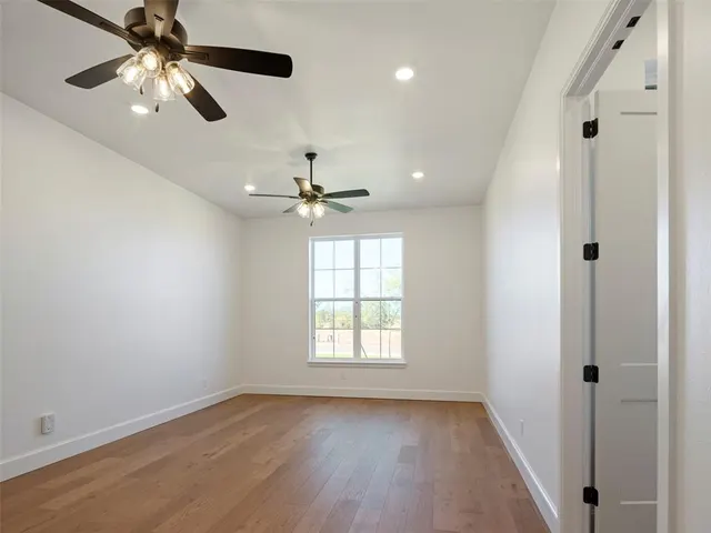 Photo 8 — 1808 Maplewood Lane, Norman, OK 73071