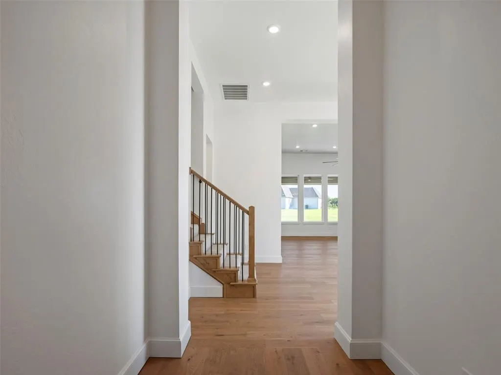 Photo 10 — 1808 Maplewood Lane, Norman, OK 73071