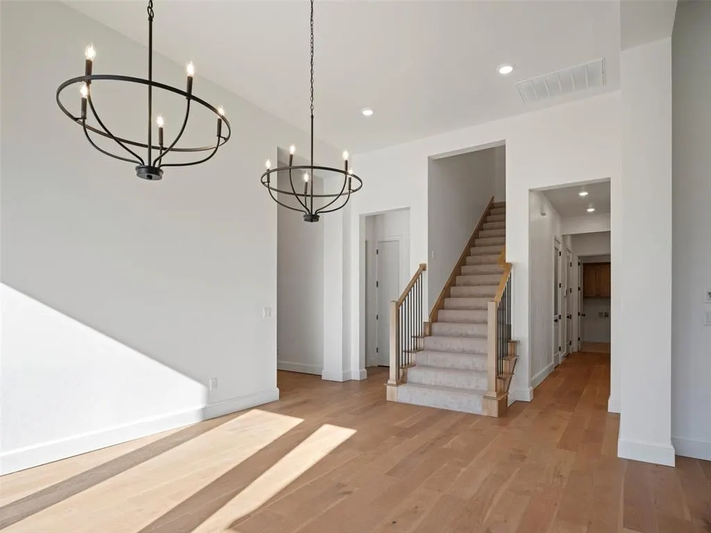 Photo 13 — 1808 Maplewood Lane, Norman, OK 73071